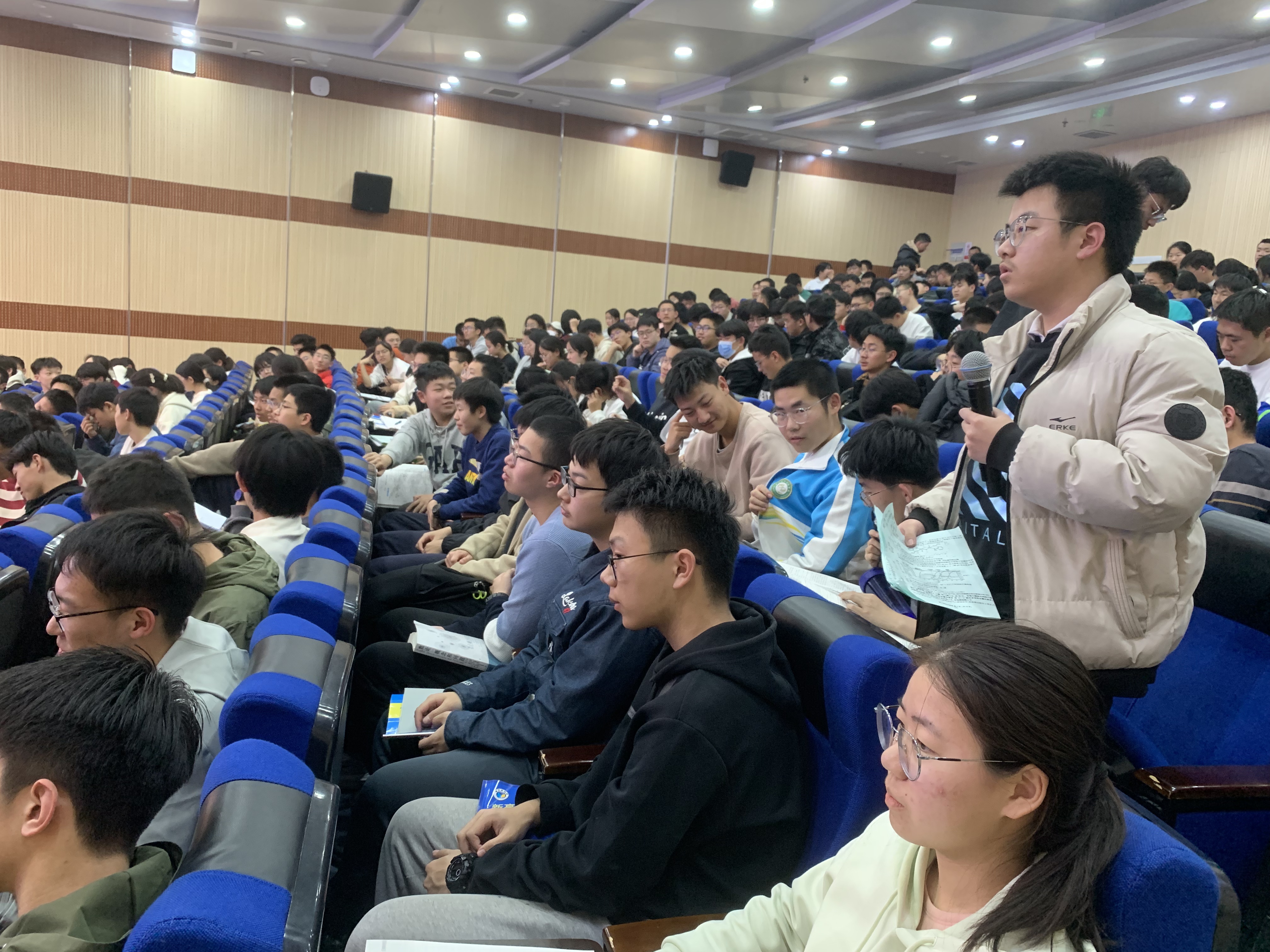 图2郑州一中.jpg